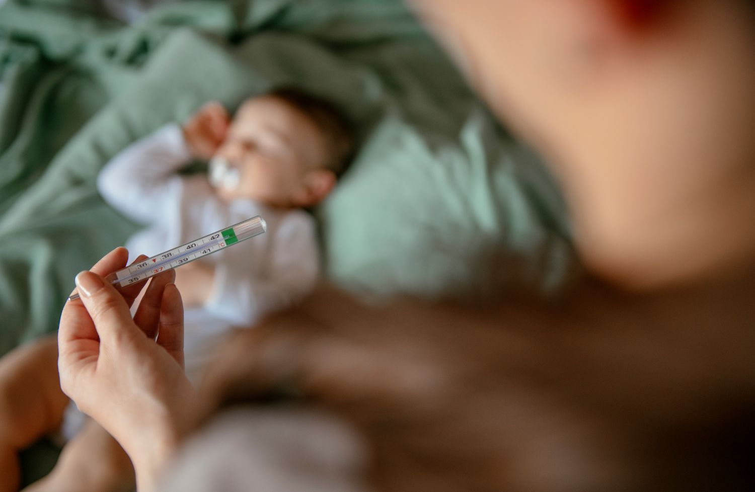 thermometre chambre de bébé