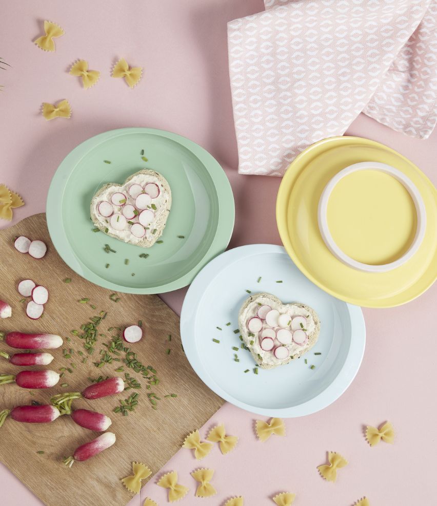 Lot de 3 assiettes antidérapantes