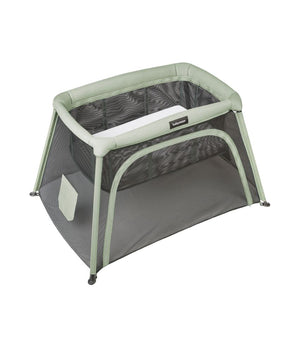 Lit parapluie avec berceau